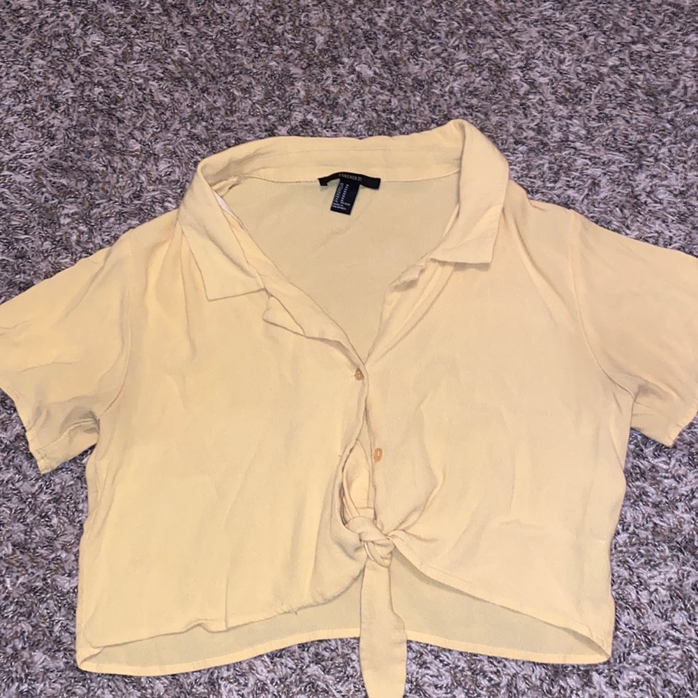 Short sleeve shirt